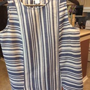 White Andrea Jovine top with blue stripes